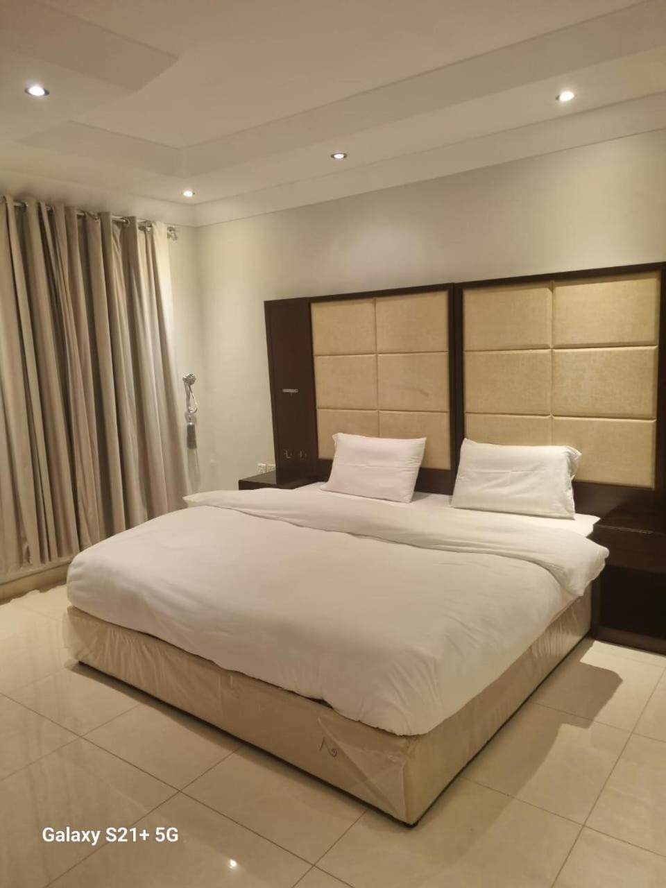Apartment وحدات الشاطئ المفروشة *